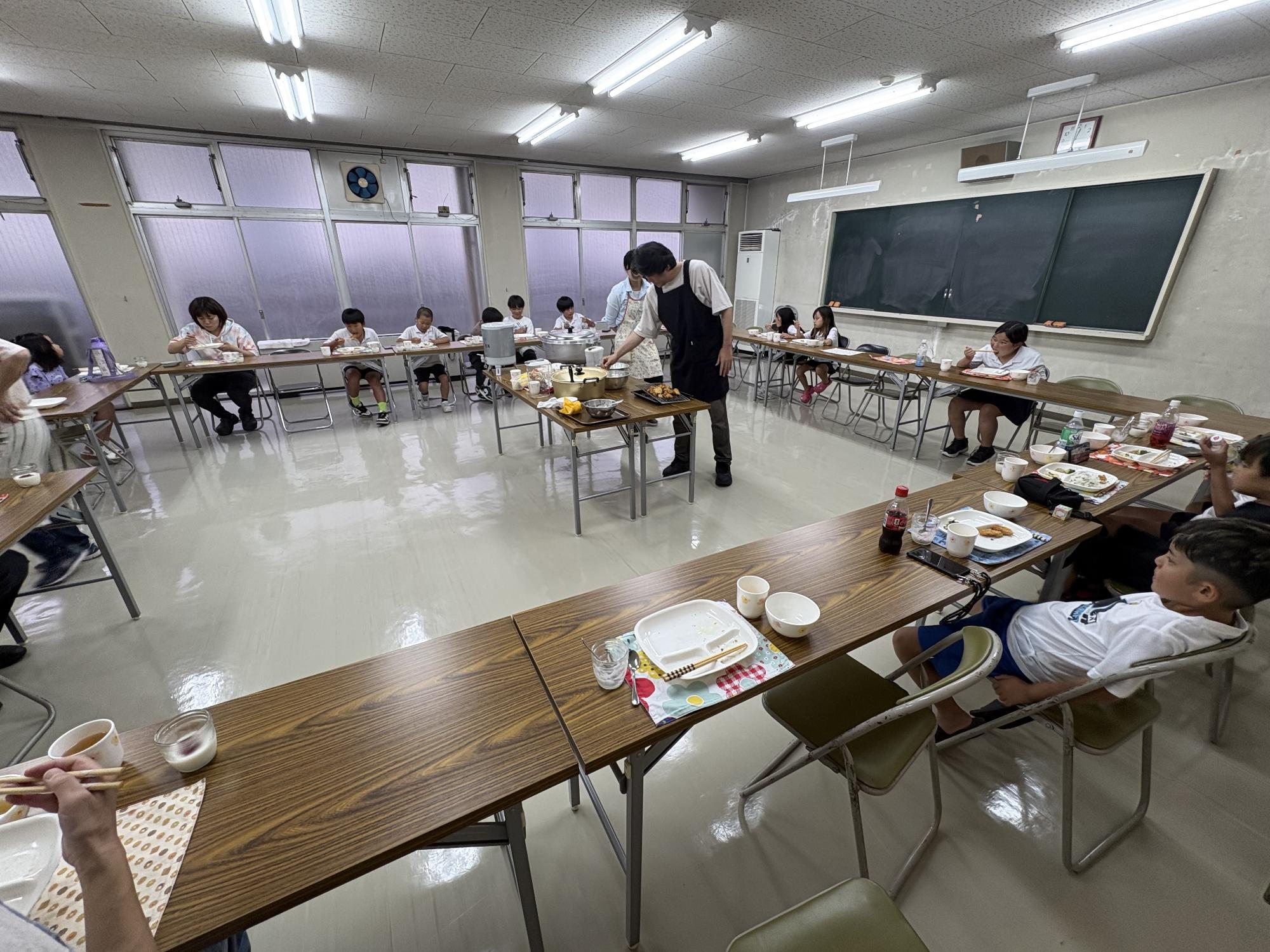 食堂風景