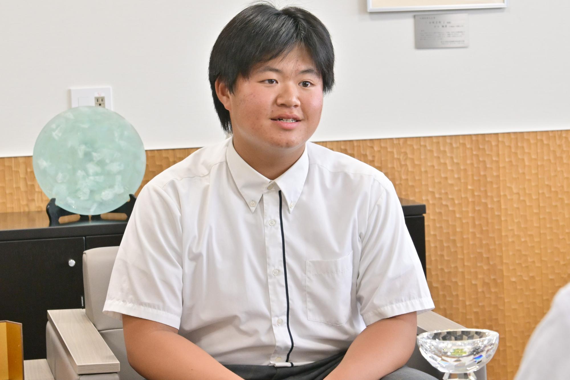 北本太一選手2026PGM世界ジュニアゴルフ選手権出場報告の様子