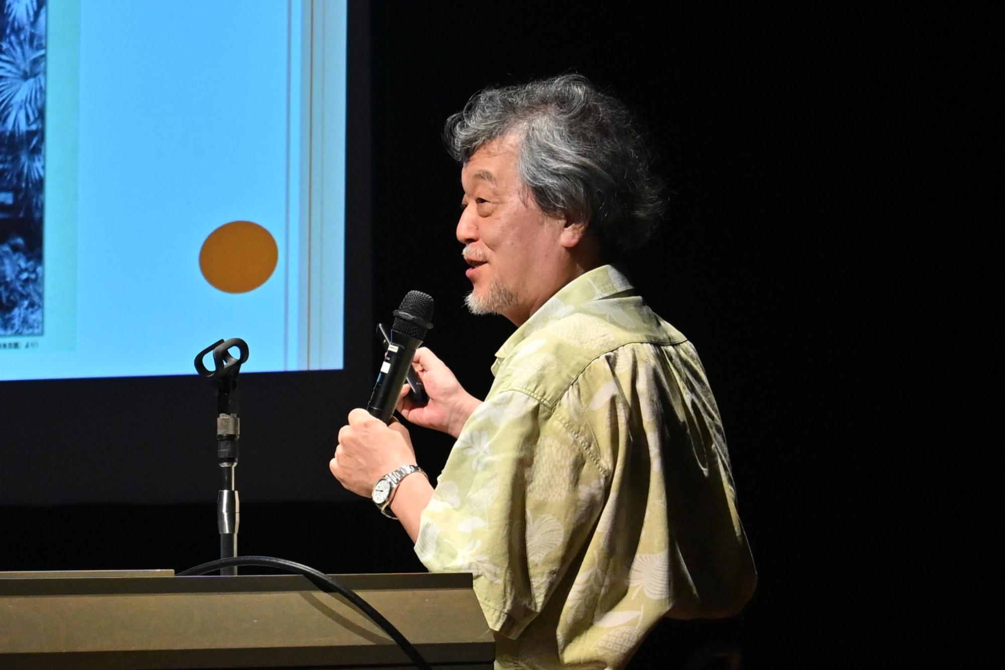 柳沢文庫歴史塾での橋爪節也さん講演の様子