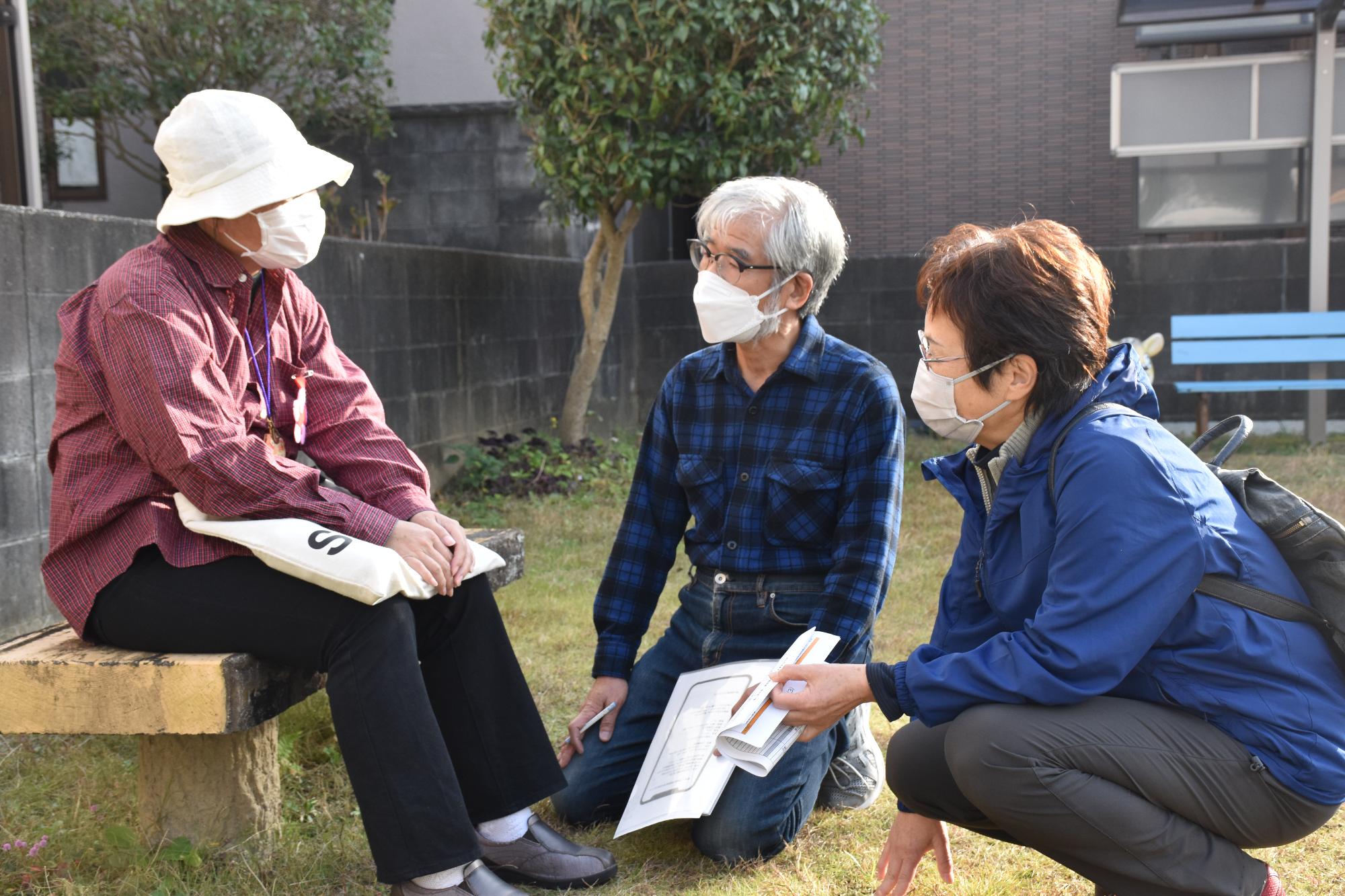 見守り模擬訓練声掛け体験の様子