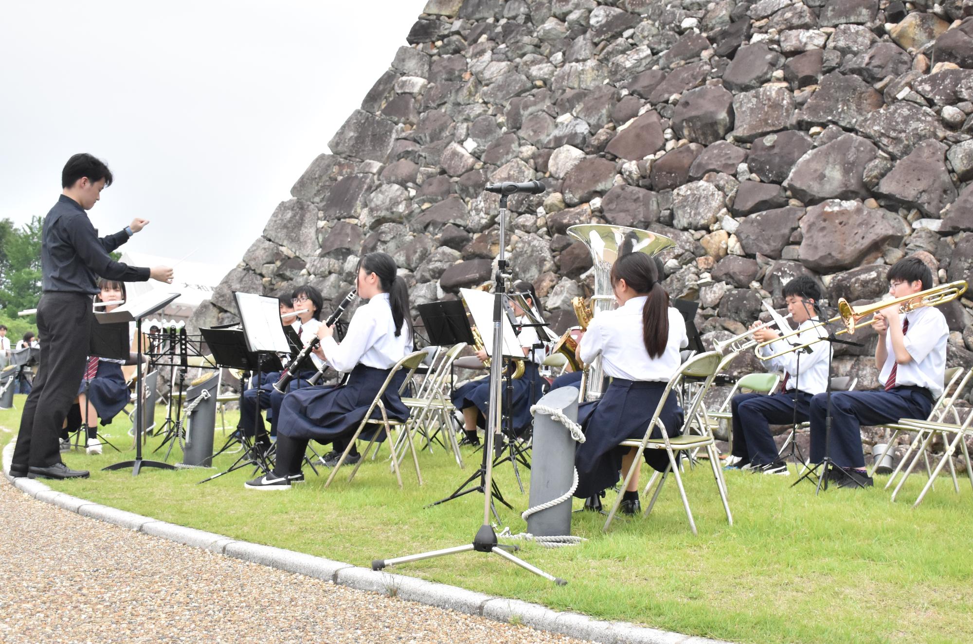 水無月コンサート 片桐中学校吹奏楽部による演奏