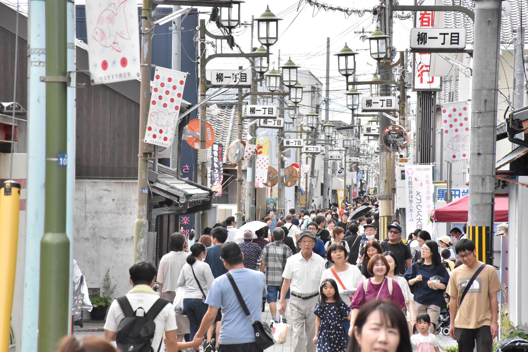 金魚ストリートまつり 会場内の様子