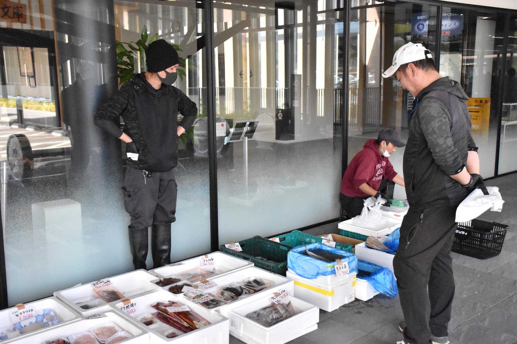 移動販売の会場内の様子