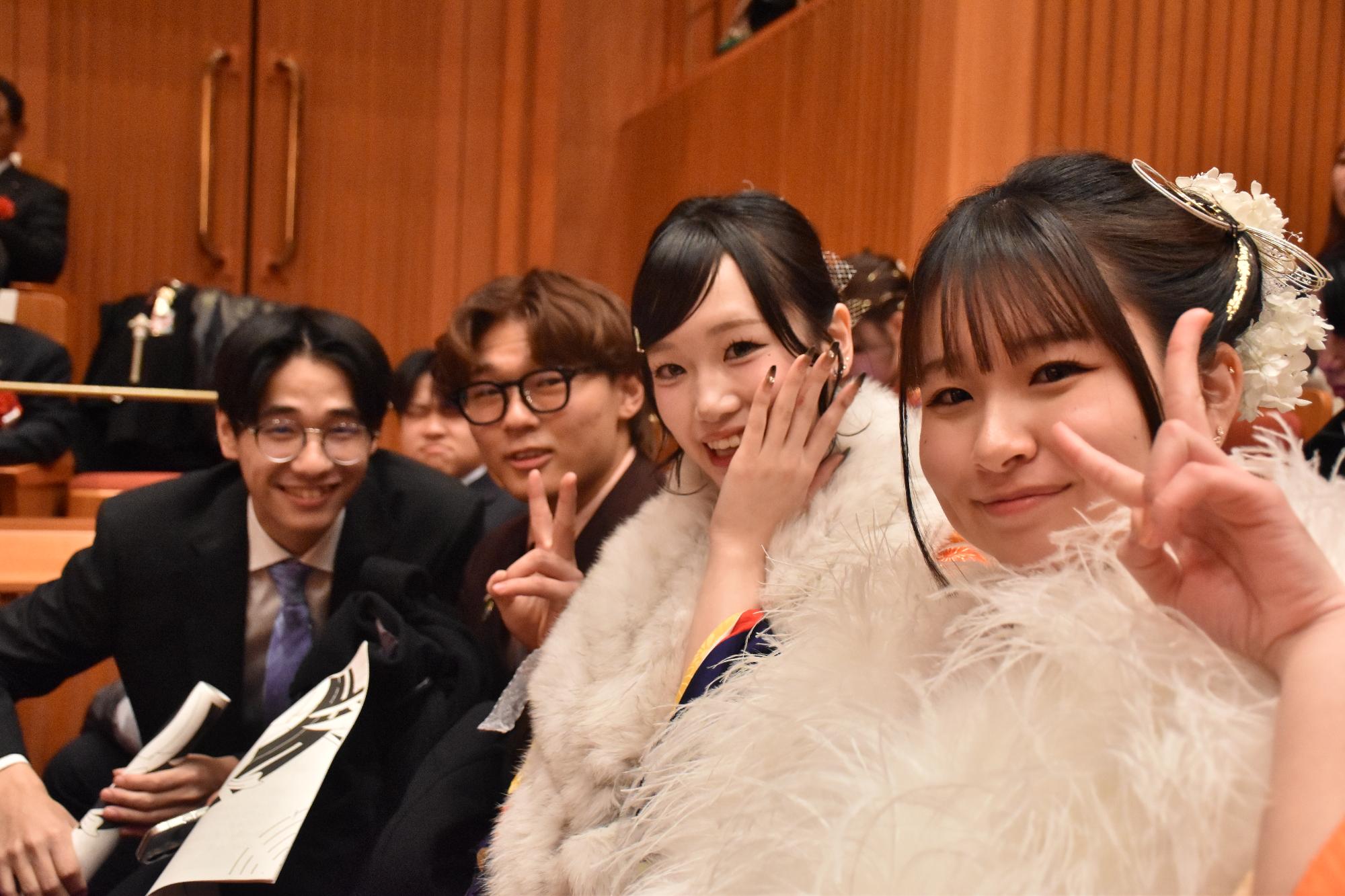 二十歳の集いの来場者