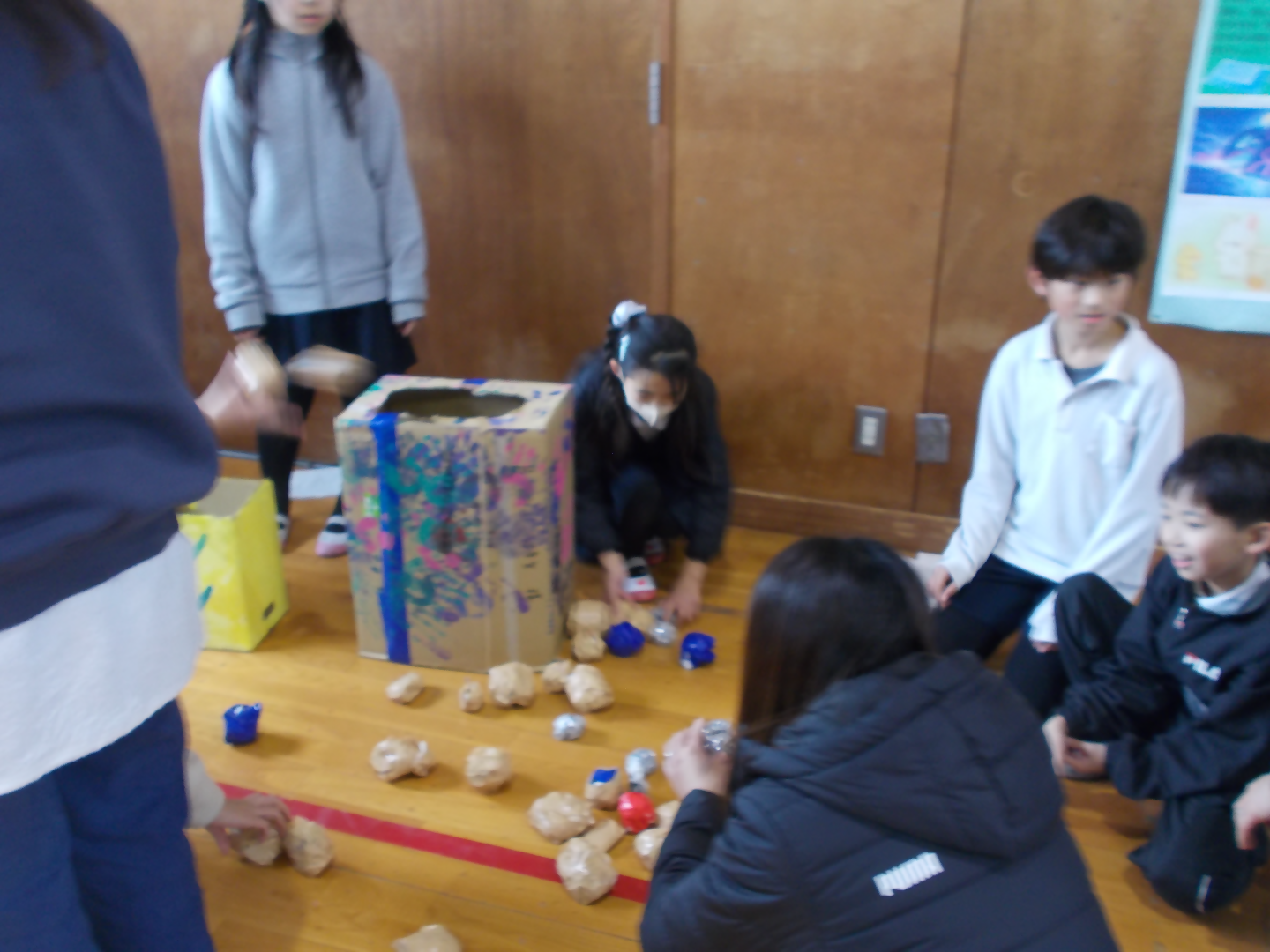 片桐西小学校の学習参観の様子