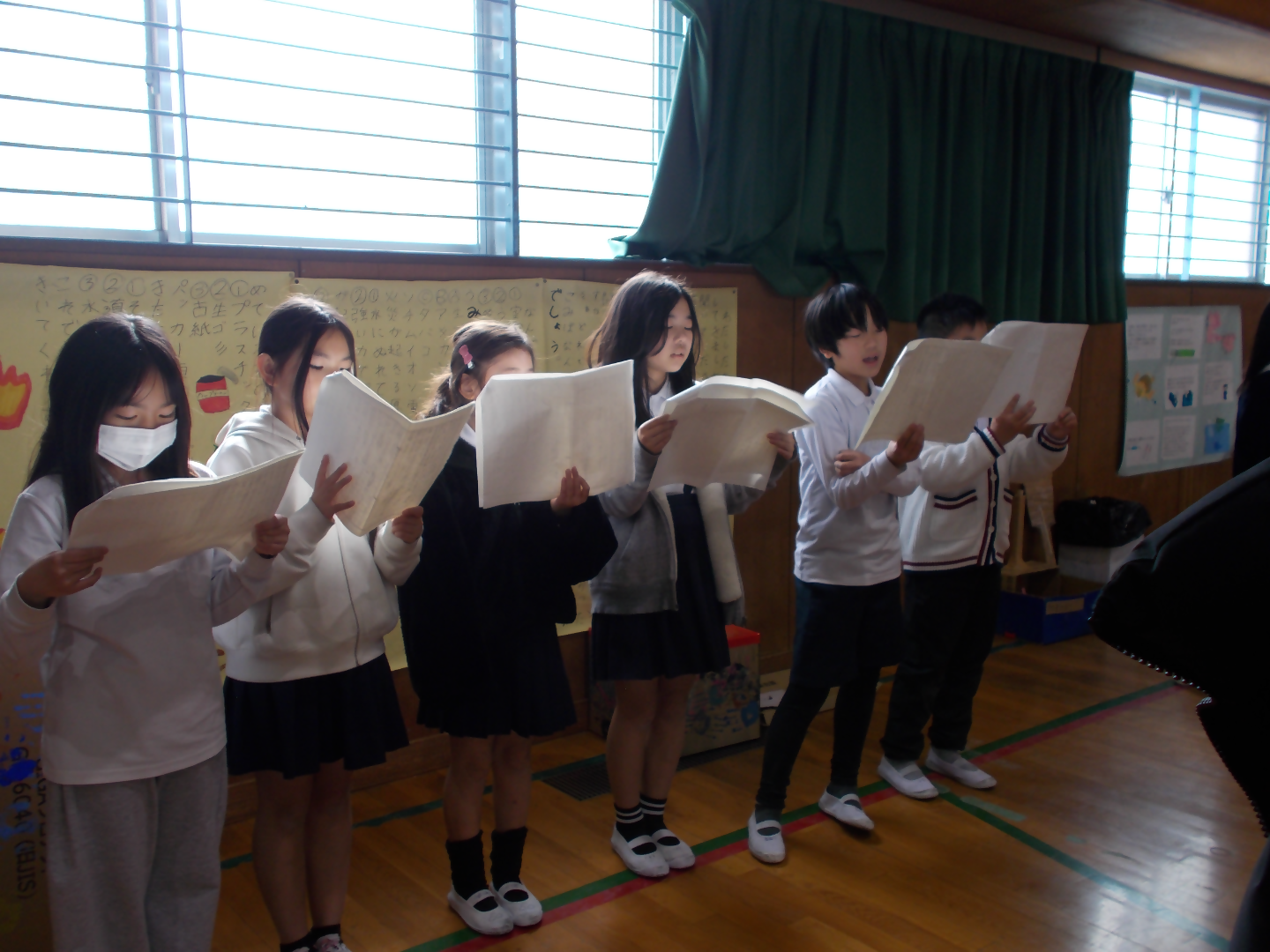 片桐西小学校の学習参観の様子