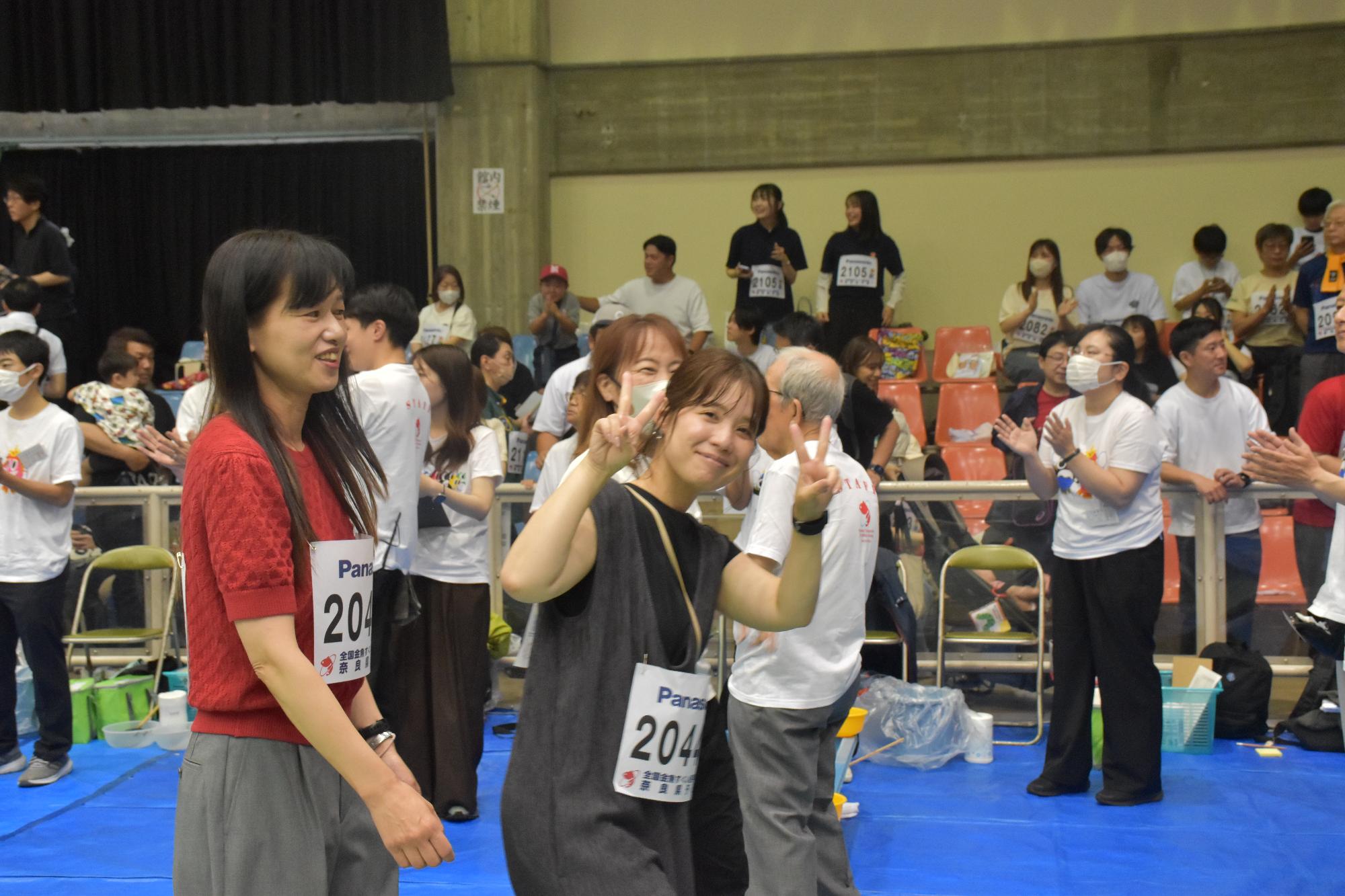 金魚すくい大会の様子