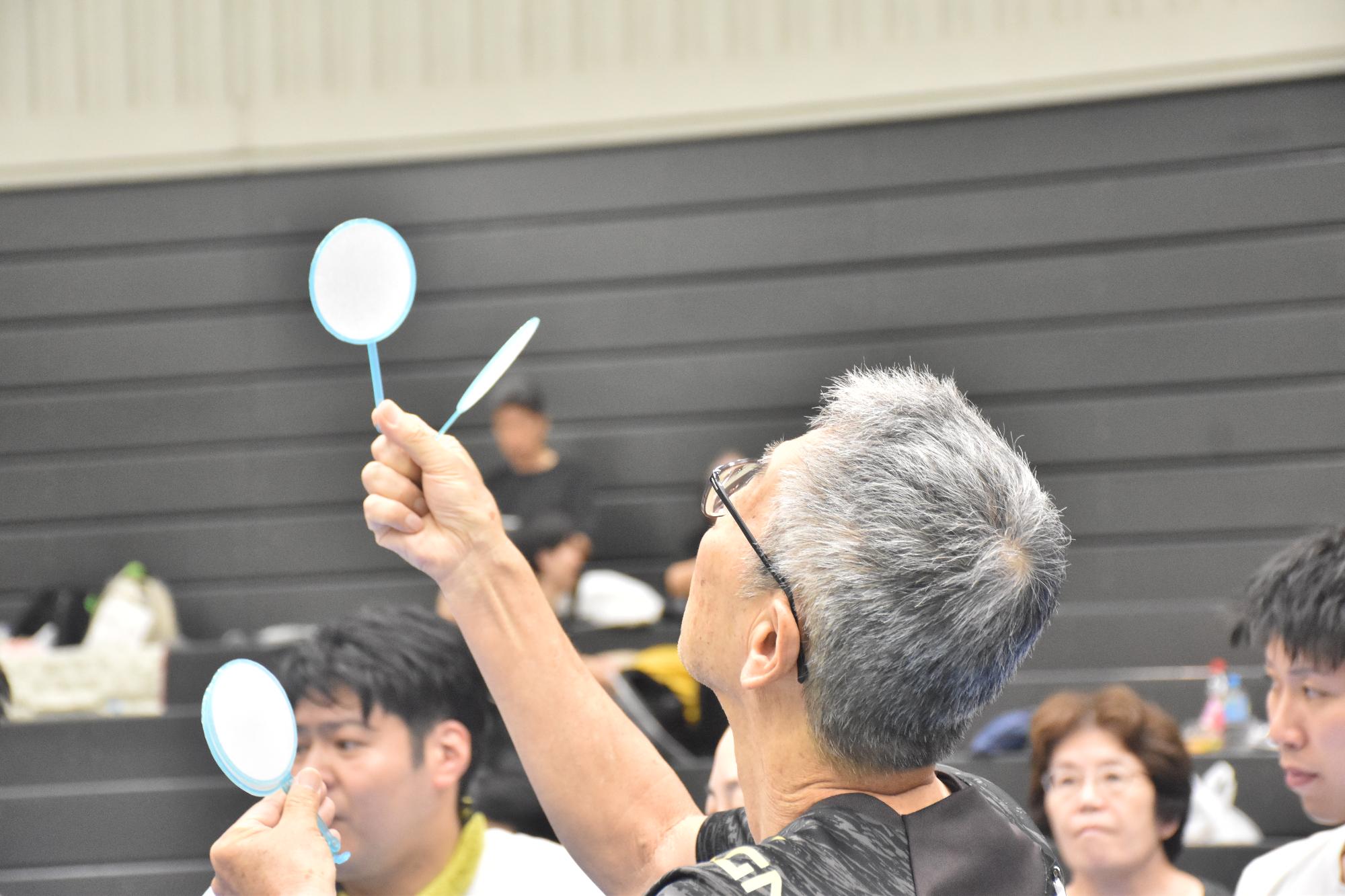 金魚すくい大会の様子