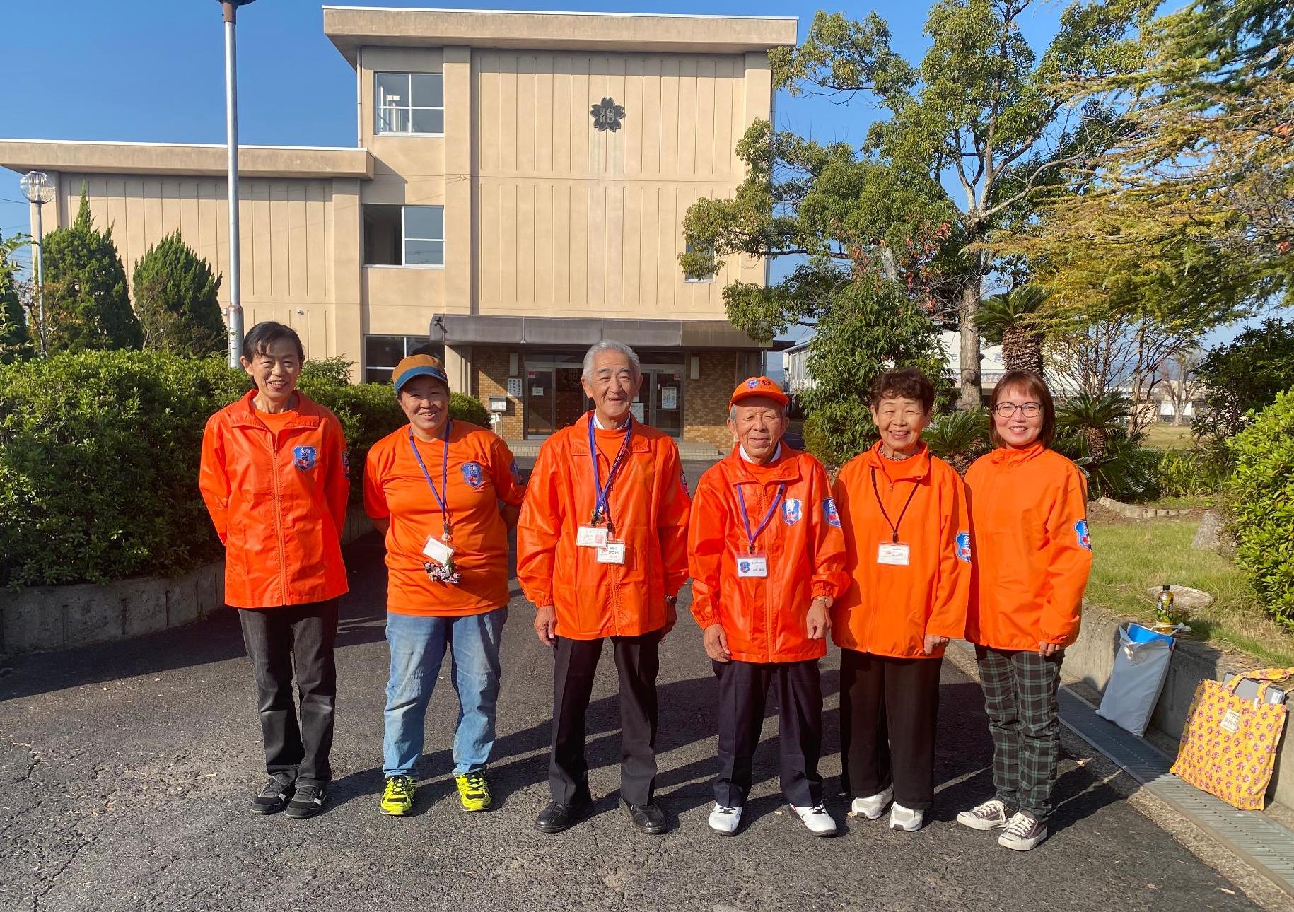 治道小学校 集合写真