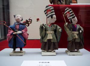 子供田楽の人形が展示されている写真