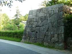 松蔭門櫓台北の石垣の写真