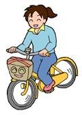 前カゴにひったくり防止のテープを付けた自転車に乗って走っている女性のイラスト