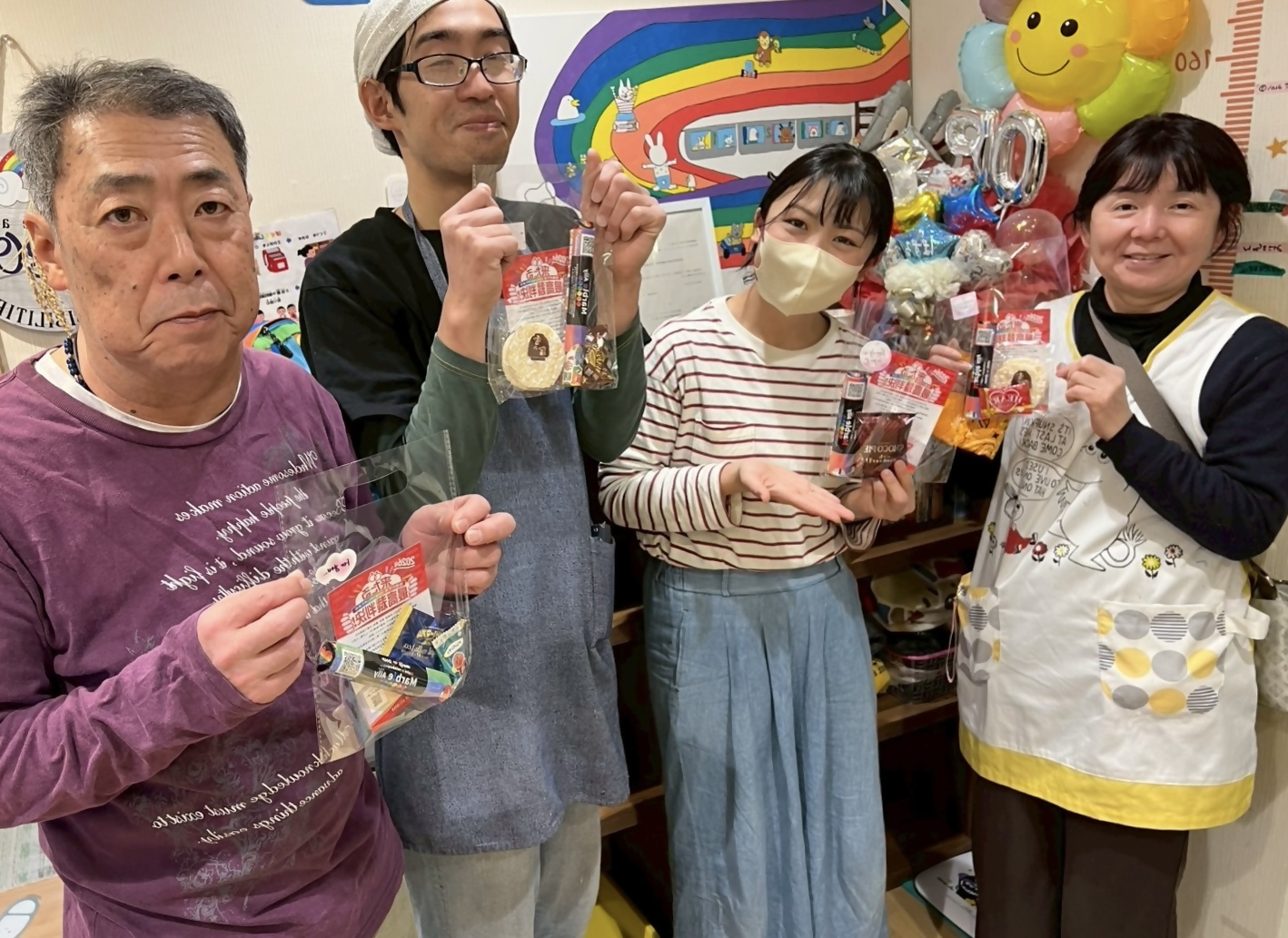えがおのミカタ子ども食堂スタッフ写真