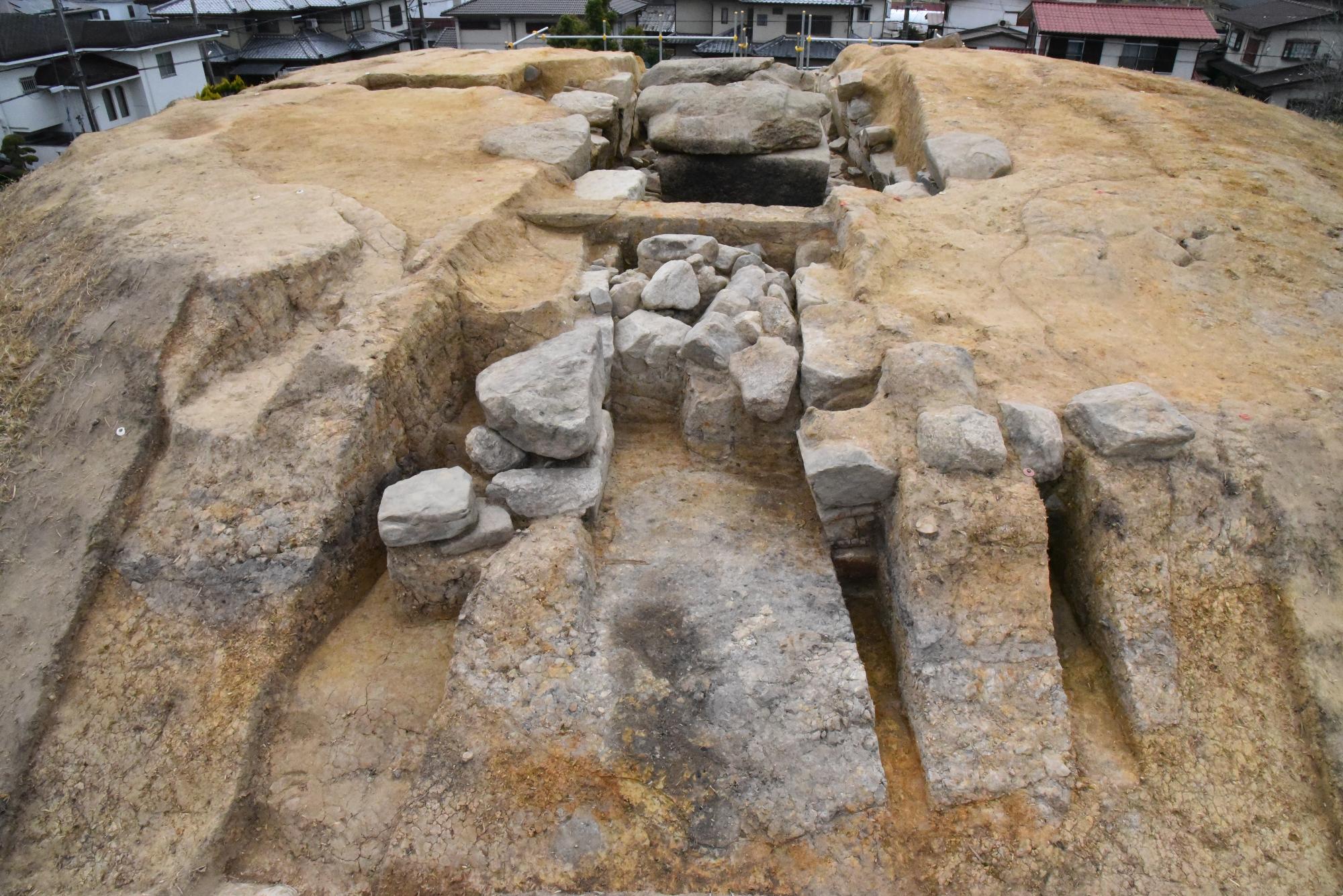 割塚古墳通路状遺構